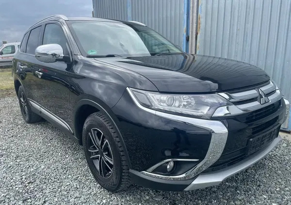 samochody osobowe Mitsubishi Outlander cena 68900 przebieg: 165667, rok produkcji 2017 z Gniezno